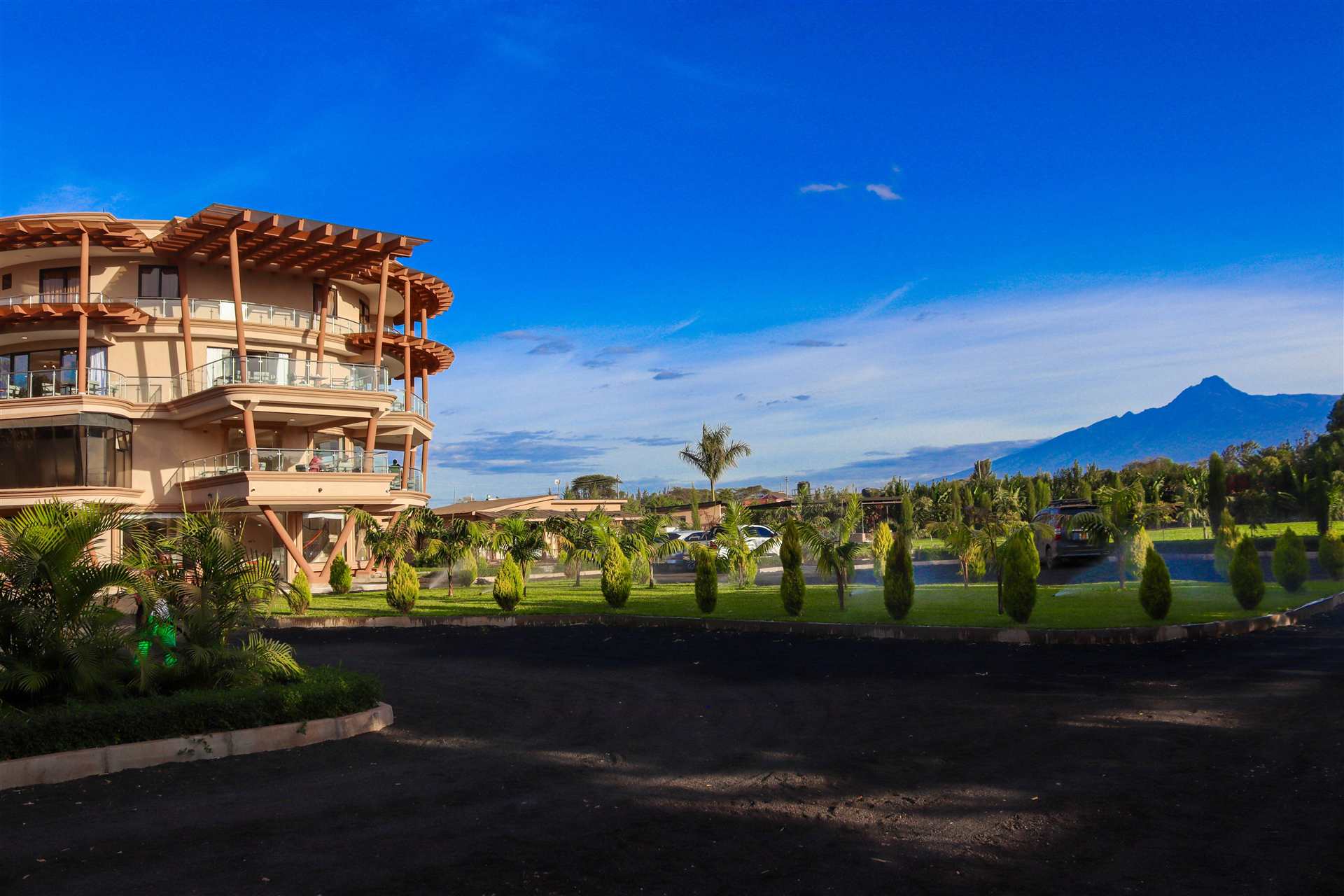 Amboseli safari hotel in Kenya